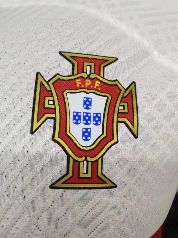 22-23 Portugal away